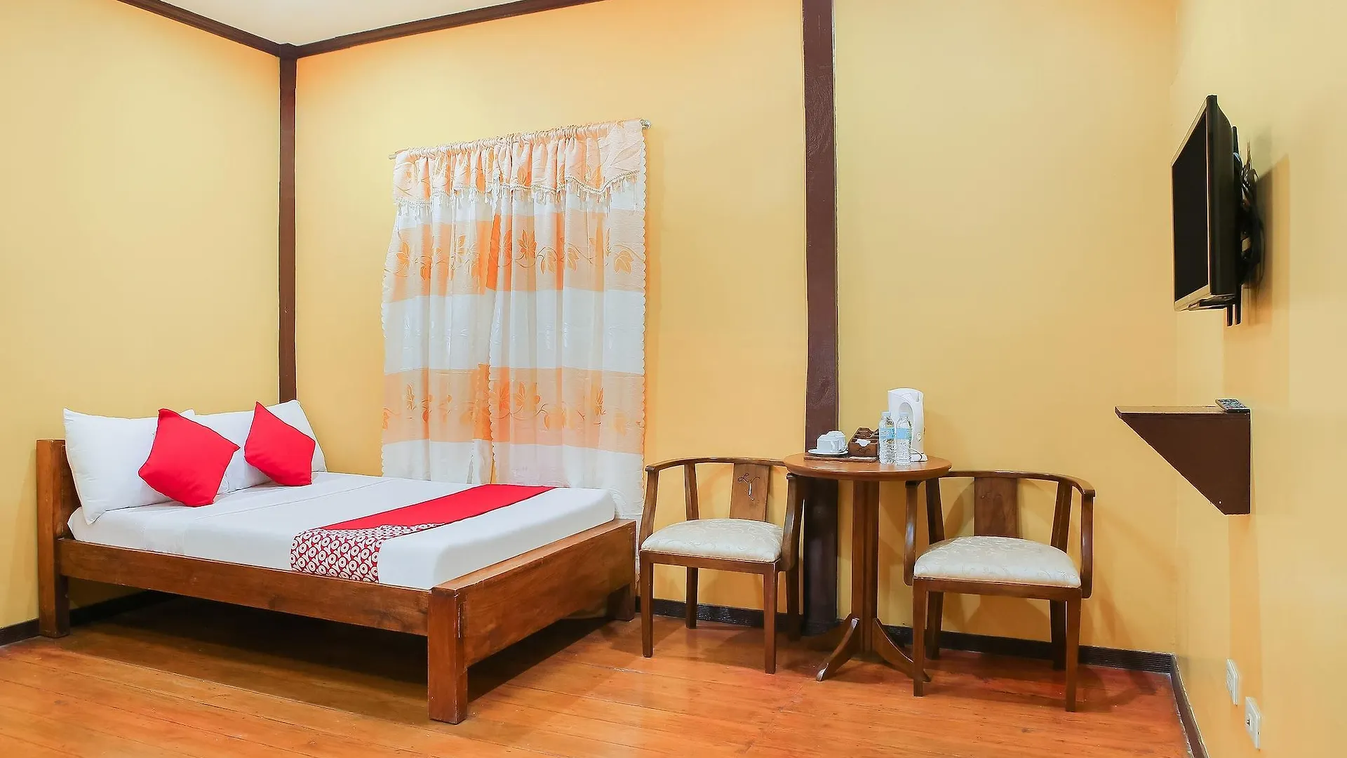 Oyo 435 La Veranda Beach Resort 邦劳 2*,
